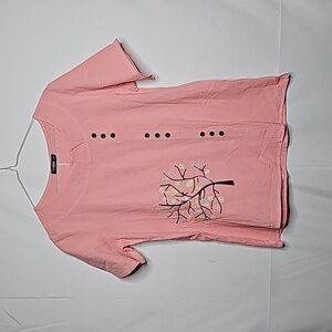 Izuria pink button accent tree design short sleep scoop beck top shirt sz LG